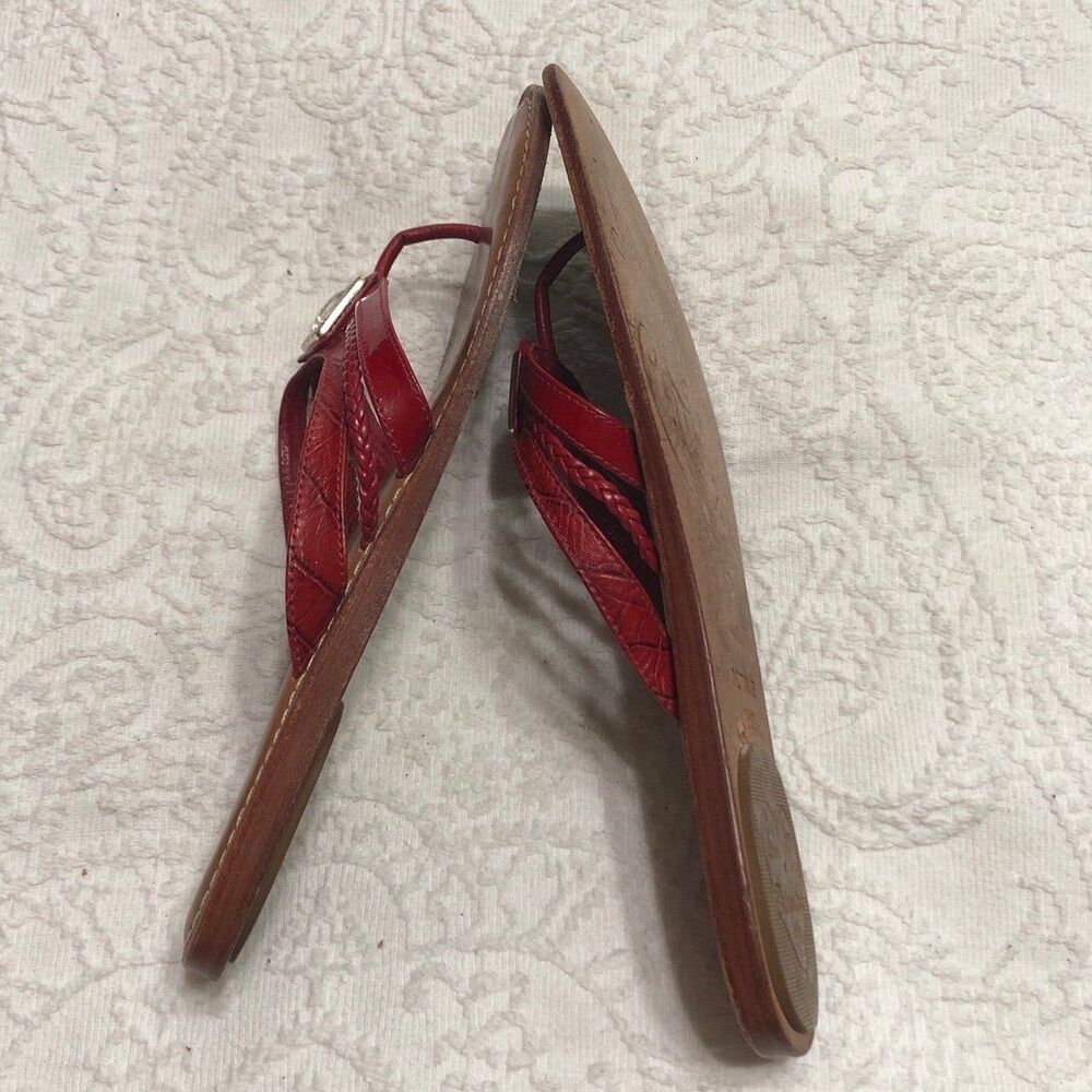 Brighton Sandals Flip Flops Size 7.5M Red Patent Leather with Rhinestone Design - Picture 5 of 7